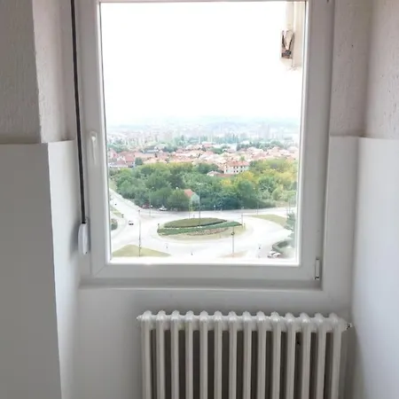 Bianco Nero Apartment Nis