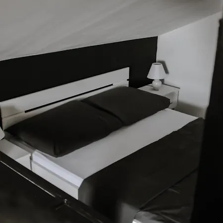 Bianco Nero * Nis